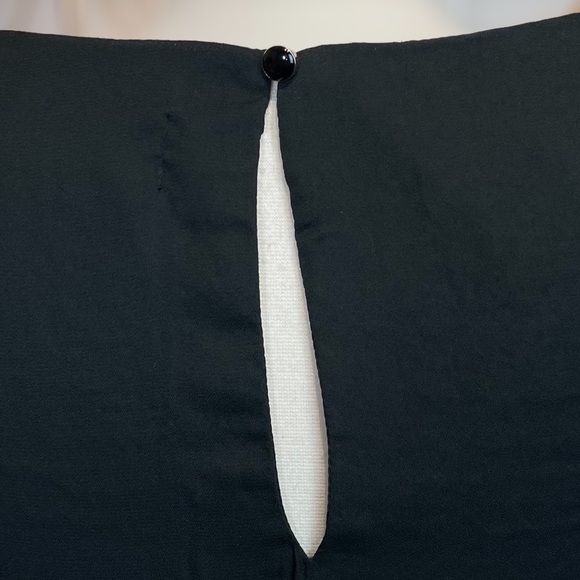 WET SEAL ~ Sequined Stripes and Circles ~ Sleeveless Black Dress ~ Size Small - Picture 3 of 7